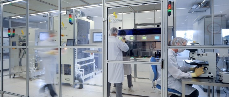 Spray Cleaning Tools 50 – 300 mm Capability including Quick Size Change Rotors for 1-25 or 50 Wafer Batch Capacity Manual Load and Fully Automated FOUP Batch Spray Tools with Application Lab for Process Support